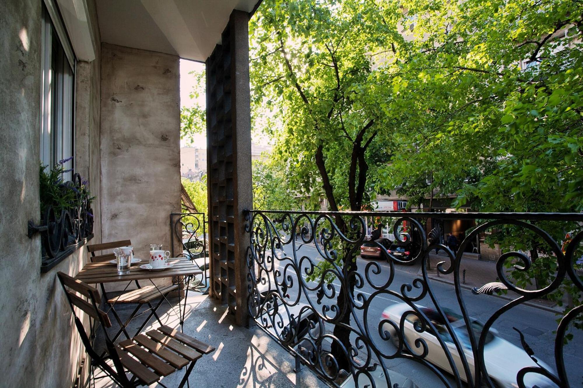 Hostgost Selected - Skadarlija Square *